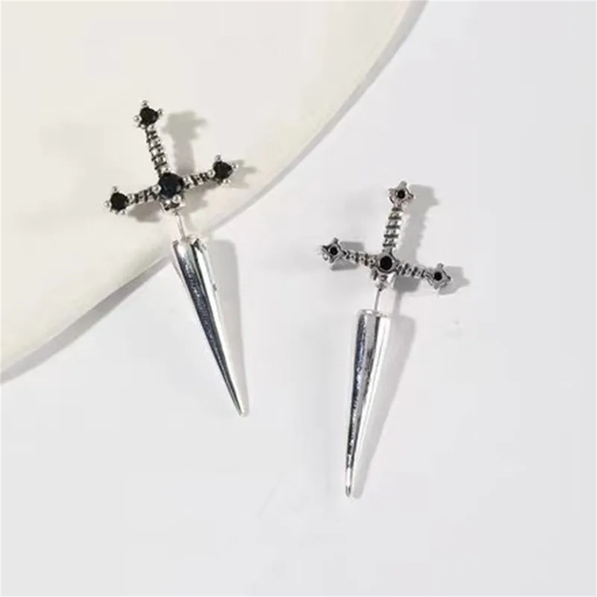 Boucles d'oreilles gothiques é - Body Jewelry Goth avis et prix