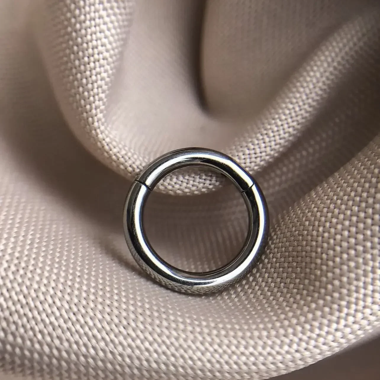 Anneau de nez en titane G23, 1 - Septum Clicker Ring avis et prix