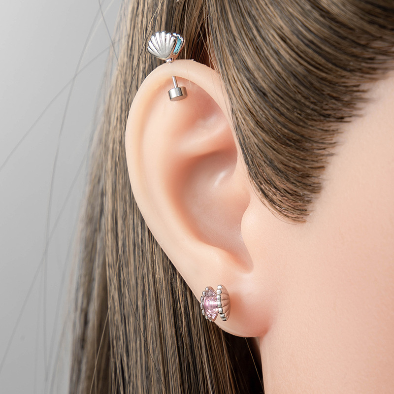 Boucles d'oreilles clous en ti - Flat Back Labret Stud avis et prix